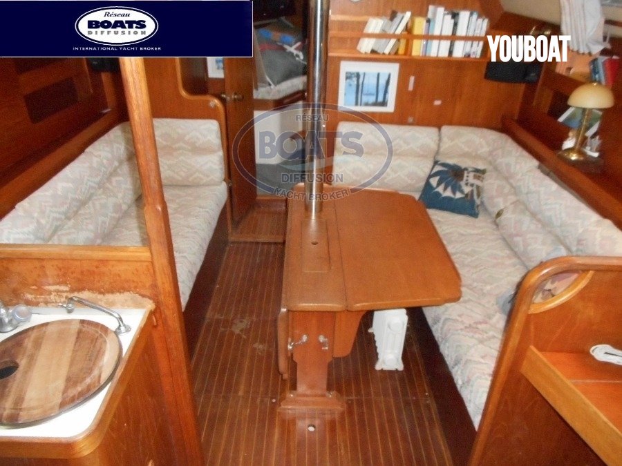 bateau-marine-project-moody-376-cc-8035579-yb